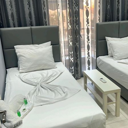 Moza House Leilighet Kavála Eksteriør bilde